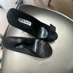 Satin dress pumps w platform